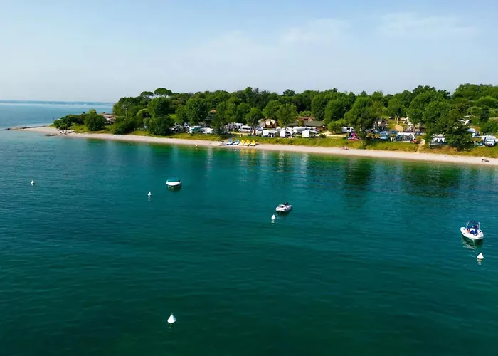 Hotel nahe College: Sivinos Camping Boutique