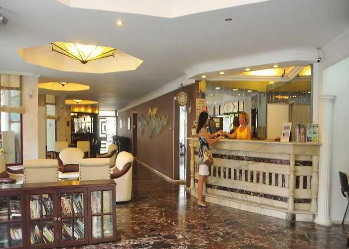 3 SterneHotel Azak