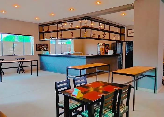 Hotel 3 estrelas: Hotel Paddock