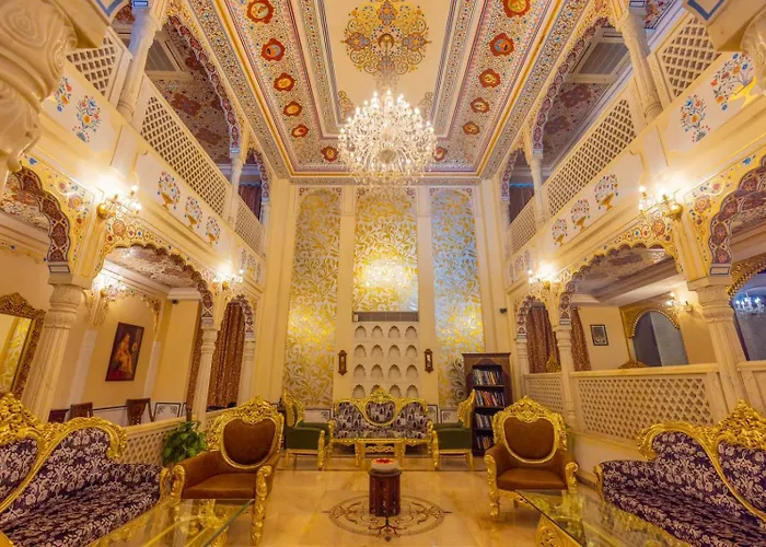 Hotels With Four Stars Welcomheritage Traditional Haveli