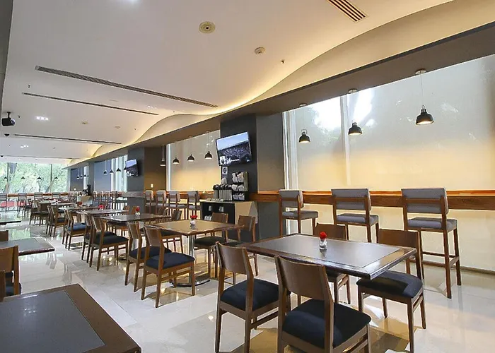Hotels With Four Stars Holiday Inn Express Mexico Reforma By Ihg