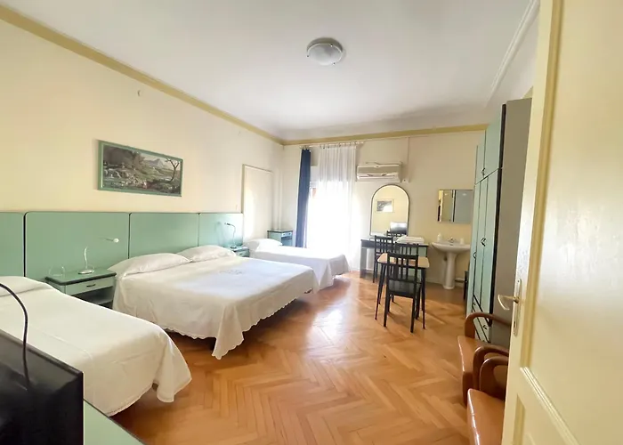 Hotel all'aeroporto: Albergo Panorama