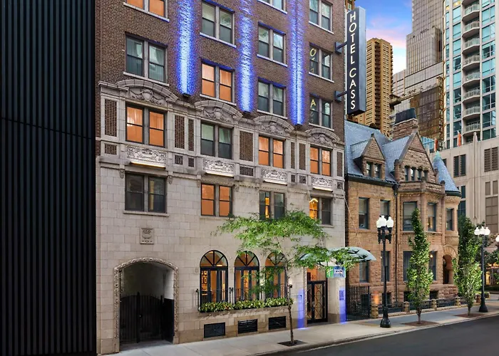 Holiday Inn Express - Magnificent Mile By Ihg