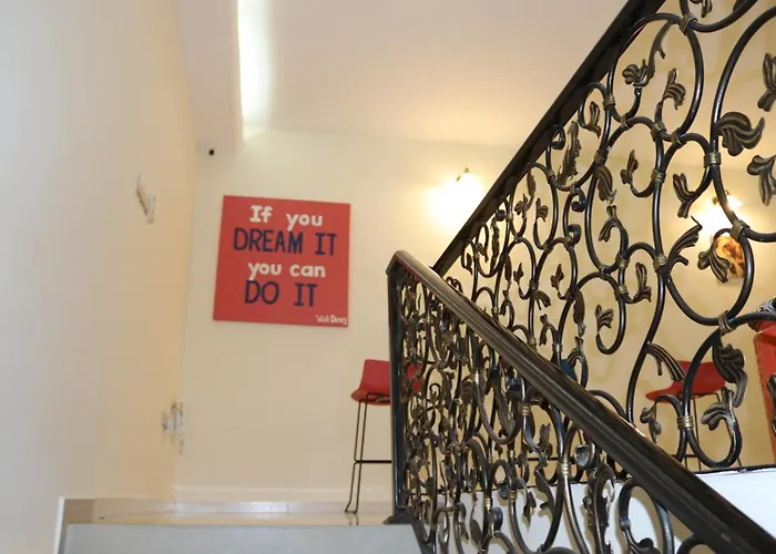 The Hostels Villa - By Lunar