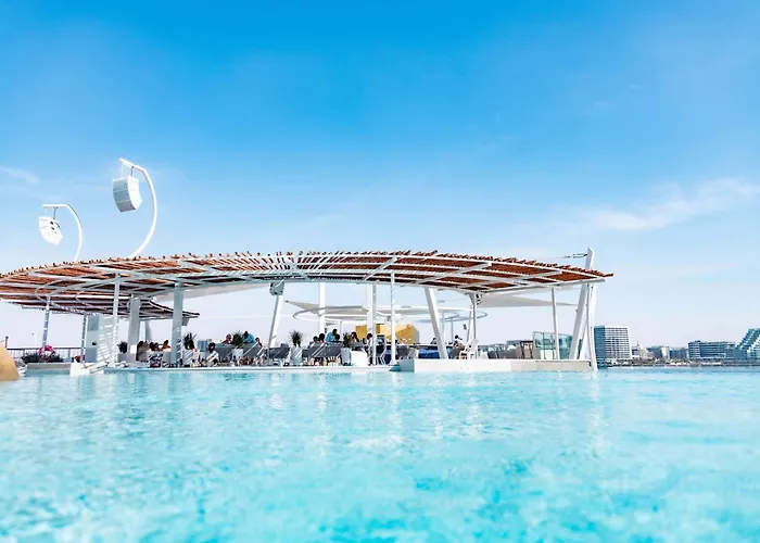 Hotel com parque aquático: Hilton Abu Dhabi Yas Island