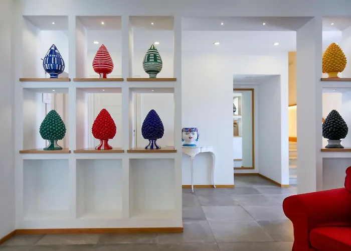 Resort: Maison Kalea