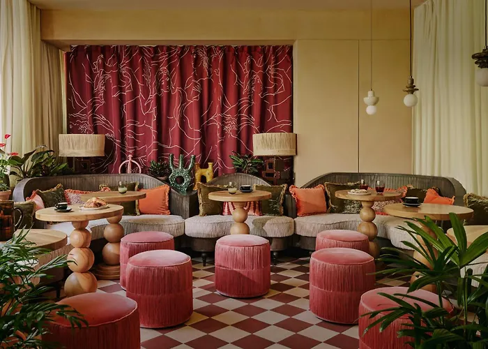 Ember Locke Kensington