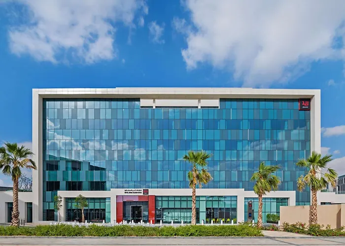 Pet Friendly hotel: Radisson Red Dubai Silicon Oasis