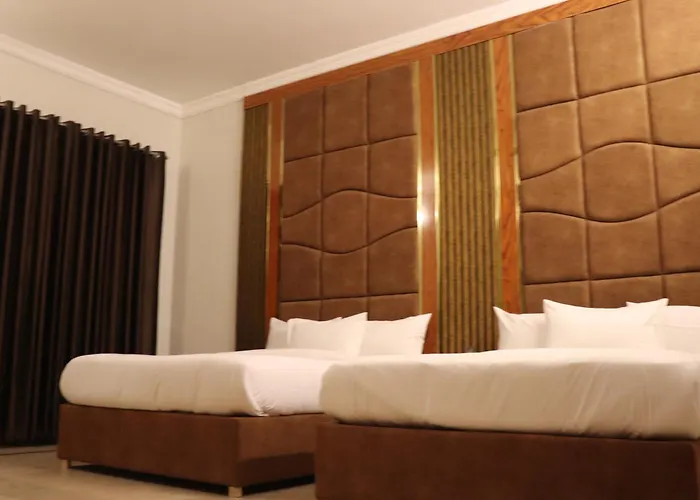 Family Hotel: Hayat Grand Guest House