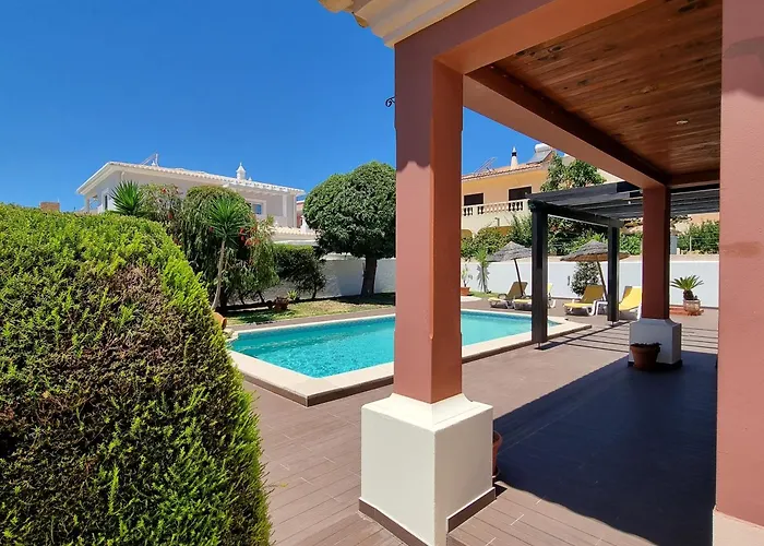 Hotel de 4 estrellas: Casa Dos Cedros