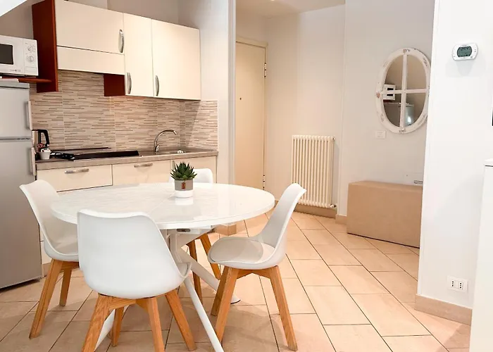 Residence Lungomare - Charming Apartments