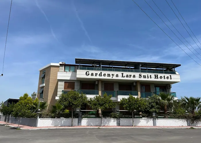  Gardenya Lara Suit