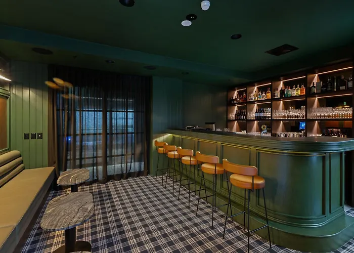 Hotel: Abstract Hotel