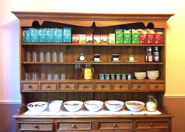 Central hotel: Fountains Guest House - Harrogate Stays