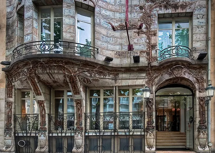 Albergo economico: Elysées Ceramic