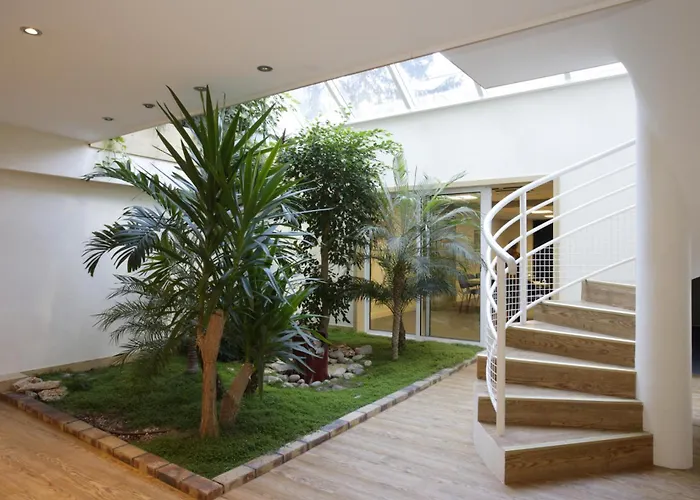 Kyriad Tours Centre