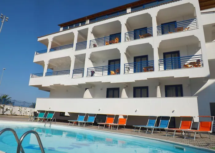 Hotel Yria