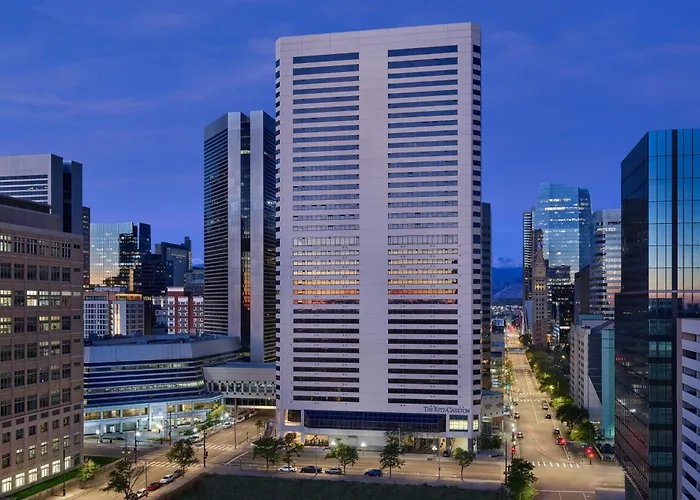 Ritz-Carlton,