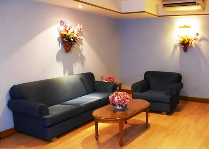 Strandhotel: Silom Village Inn