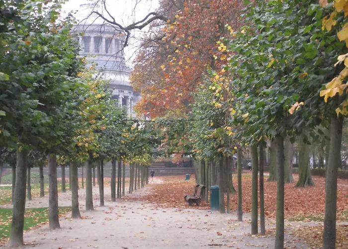 B&B A Côté du Cinquantenaire