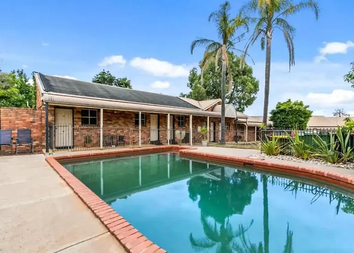 Motel: Greensborough Motel