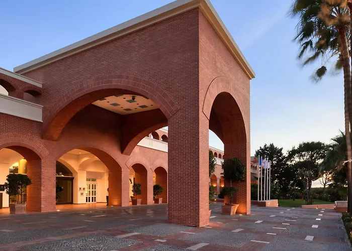 Hotels with pool Domes Lake Algarve, Autograph Collection