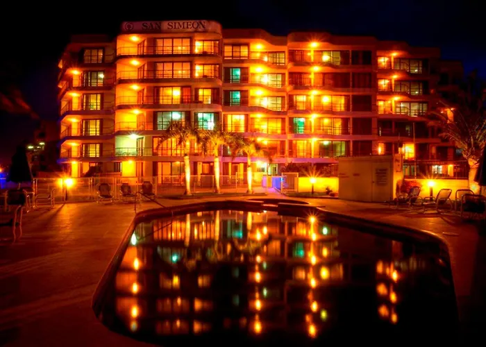 San Simeon Beachfront Apartments Tugun