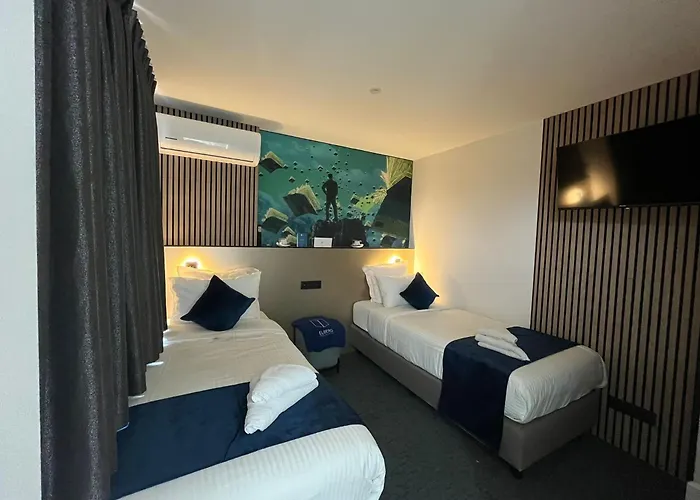 Elberg Hotel & Apartments