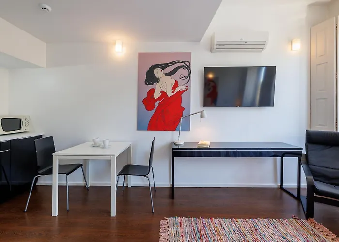 Fine Arts Studios by Olala Homes