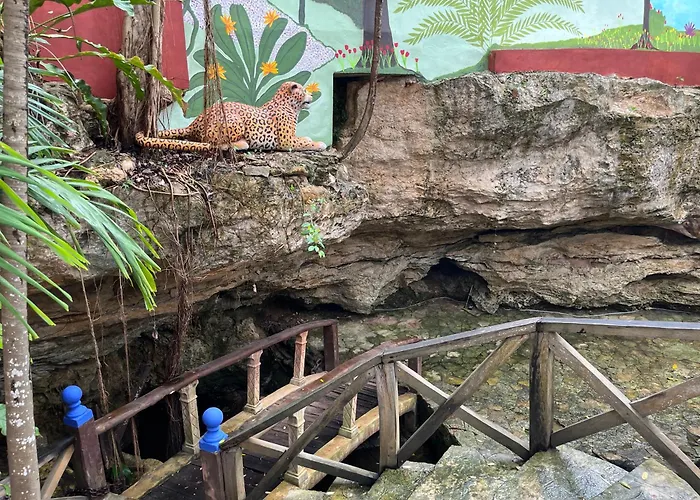 Hotel con piscina: Hacienda Valentina