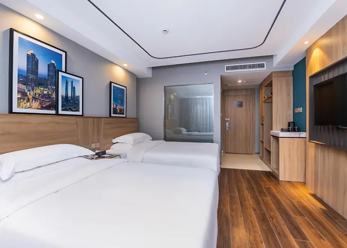 Luxury hotel only: Country Inn&Suites By Radisson, Shanghai Pvg