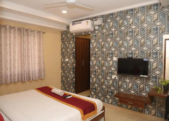 Family Hotel: Virat Inn