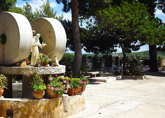 Residenza Collina Dei Pini