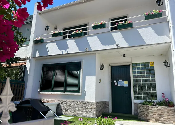 Family Hotel: Bing Garden Guesthouse