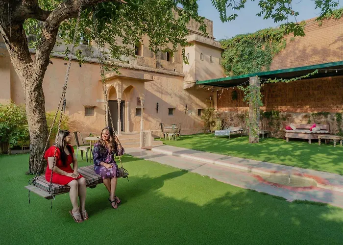 Khohar Haveli With Complimentary Breakfast And Outdoor Pool
