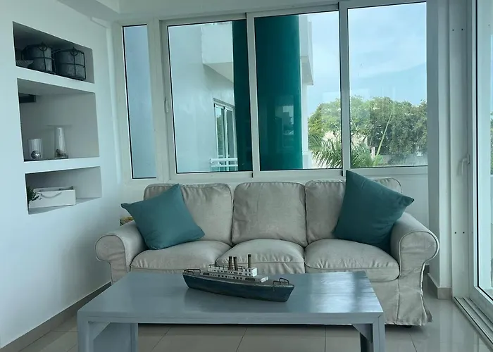Vista Marina Residence