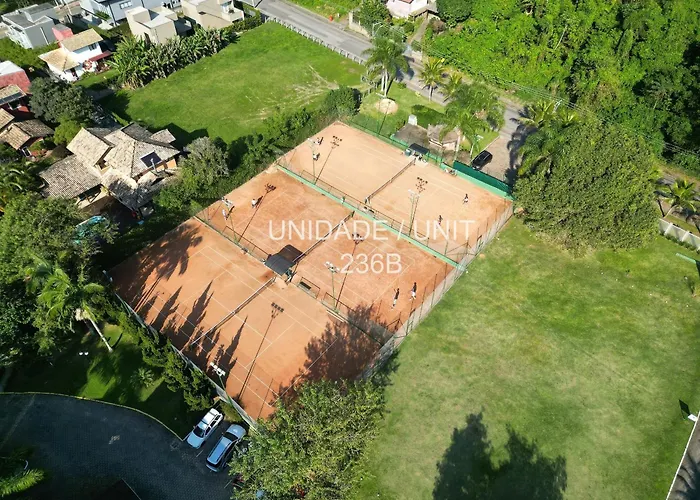 Completo apartamento em Resort na beira da lagoa