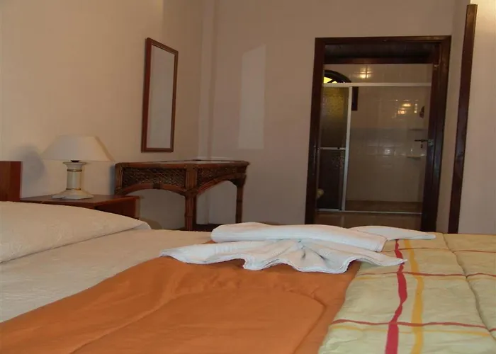 La Alhambra Apart Hotel
