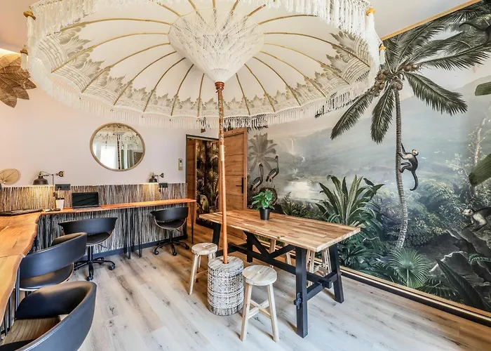 Elíseo - LivingCoworking - Malasaña