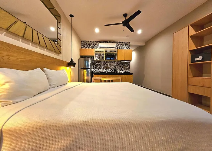 Family Hotel: Sofia Boutique Condos By Bunik