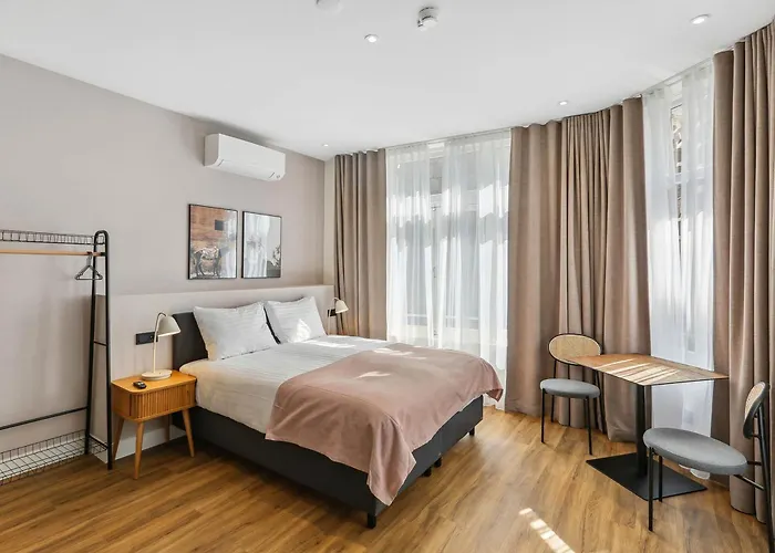 Limehome The Hague Nieuwstraat