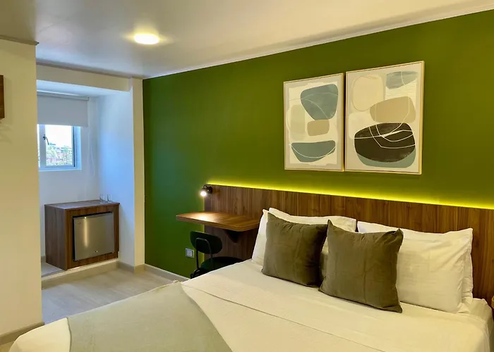  122 Plaza Apartahotel