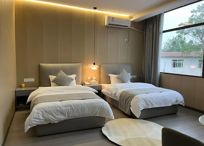 Jinyang Xinyi Hotel - Tianfu International Airport