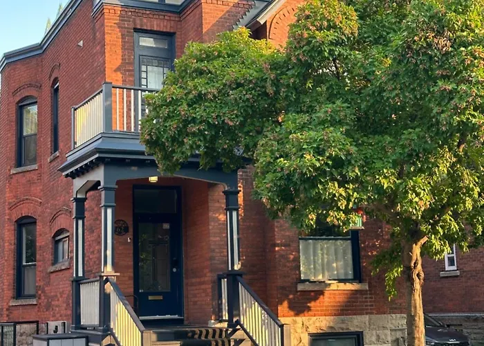 B&B only: The Century House Bed And Breakfast Ottawa