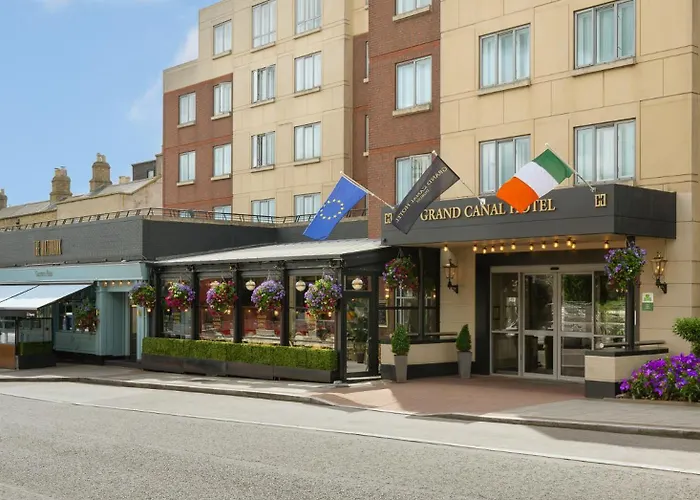 Lodge: Grand Canal Hotel