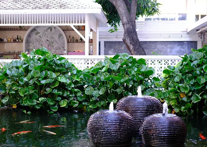 Romantisch hotel: Feung Nakorn Balcony Rooms And Cafe