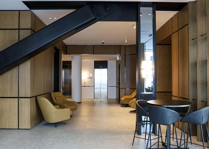 Wyndham Garden Kilmore Street