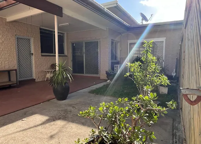 Motel: Browns Broadbeach