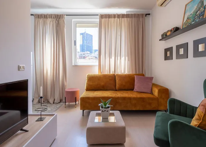 Garden Lake City Apartment'S