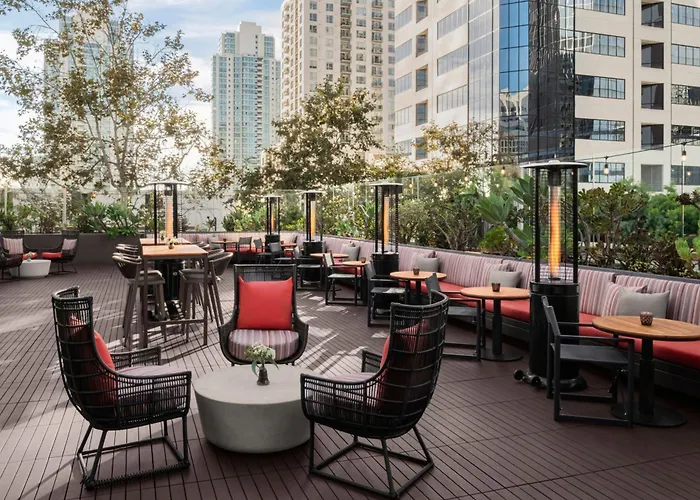 Hotels Close to Airport Republic San Diego, Autograph Collection